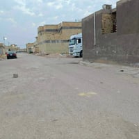 ٣٠٠م • واجهة ١٣م • حي القصور