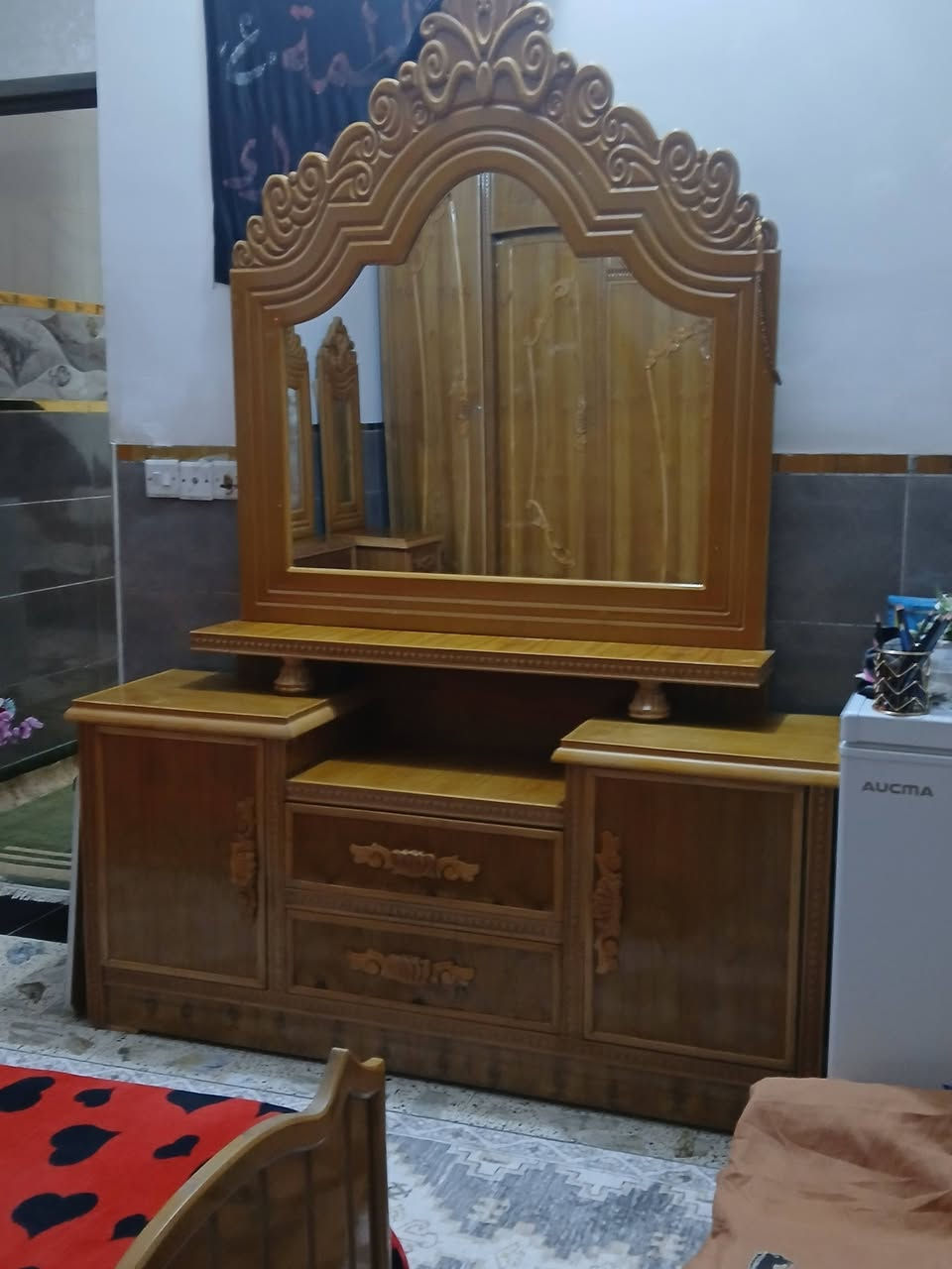 سعر الغرفه مليون بي مجال ***********
