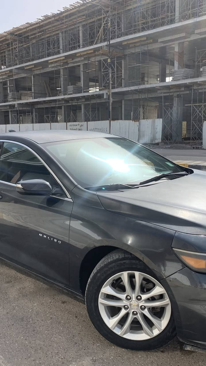 ماليبو 2018 السياره كفاله مبدل فقط بكلايت خلفي ومبدل صندوق السياره مجورده حداده 50% مكينه كير كفاله الاستفسار عن السعر الاتصال على الرقم ***********
