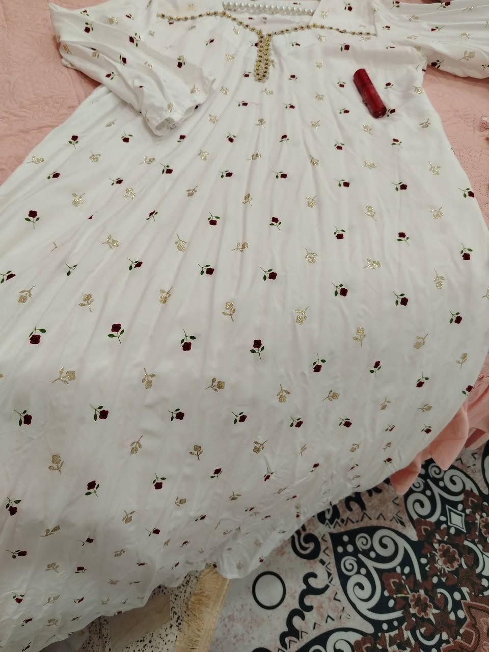 هلو بنات.
هواي بنات يسألوني ع خياطه دشاديش. خياطه نضافه ونزاكه وتنصحج وذا  تخليهه وراهه يطلع خياط يخبل والله لااعلان ولاابد بس اني من زمان اخيط يمه خياطه قديمه بس انكطعت لاسباب ورجعت تخيط هسه خياط يخبل التصوير ضالمهم والله تجيبهه فيت ع القياس والحلو كفه والنضافه بالخياط يخبل..والي تريد قطع متوفر عندي كشمير ايطالي ثقيل اصلي مو عادي


**إذا كنت صاحب هذا الإعلان وتريد حذفه لأي سبب، رجاءا أرسل رسالة إلى الدعم الفني**