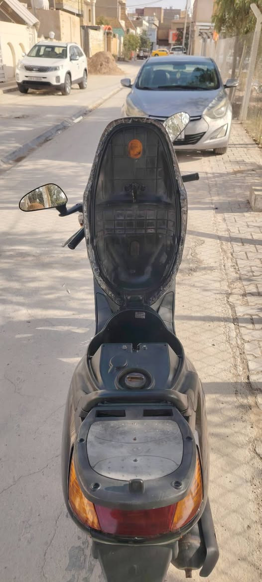 سلام عليكم
. 
دراجه سبيسي يباني 🇯🇵
. 
كابريتر اصلي. 
. 
صاانصه اصلي 
. هندر سلف شغالات. 
. 
كرهبيات كله شغاله. 
. 
قفل ستيرن قفل جنطة  شغالت. 
بريكات شغالت بل مكان. 
. 
دبلات اصليه وهم شغالت. 
كفرات ابو لختم اصلي. 
. 
سوادات كله اصليه 
﷼. 
***********: مكان كوت شارع الزهراء
