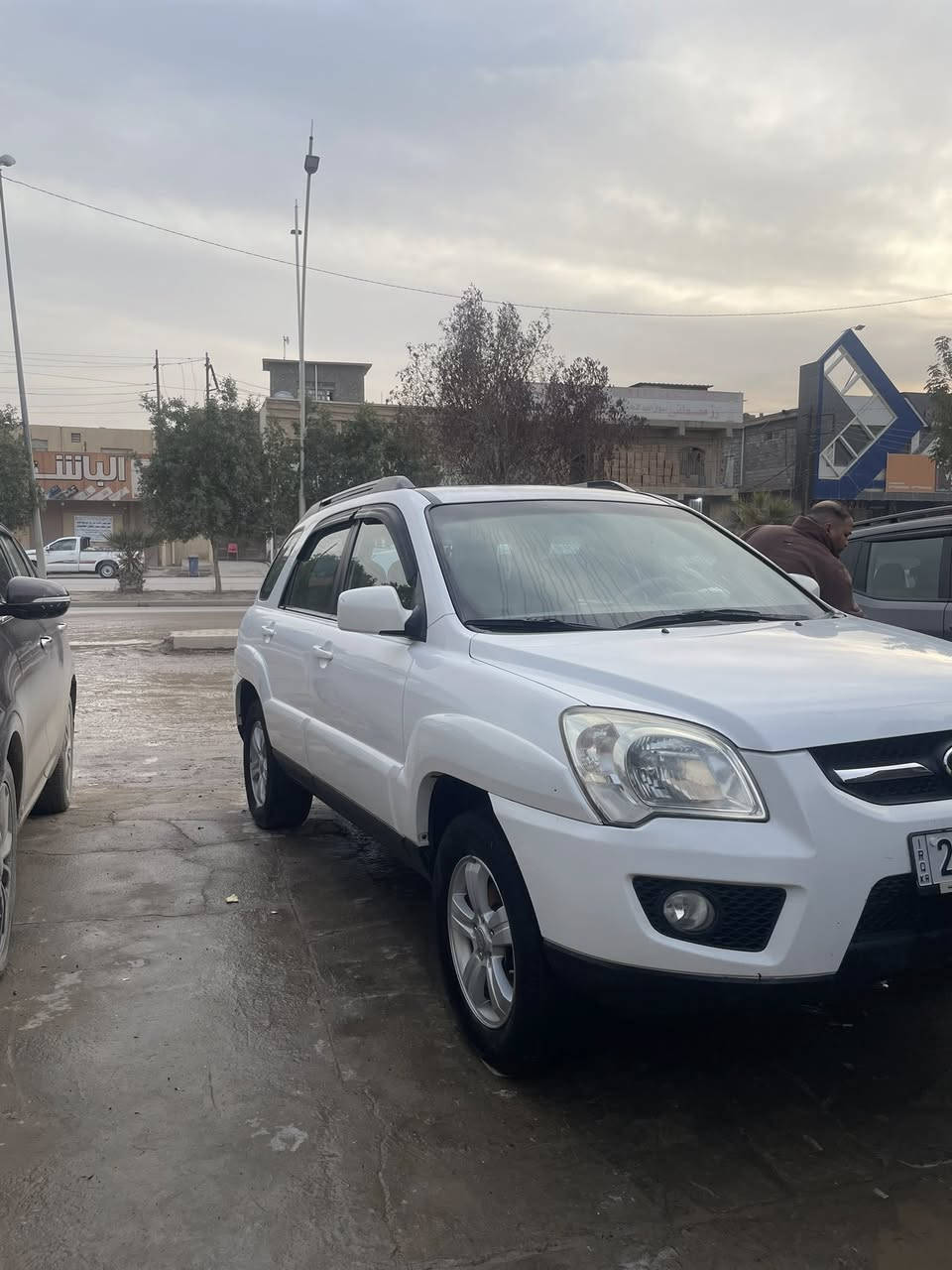 سبورتج 2010 خليجي مكفوله من الصبغ والتبديل فقط بارد يم البك لايك فقط رقم سليمانيه دولي تحويل مباشر سنويه وهزه جديد مكينه وكير وصدر وتبريد كله جاهز السعر ١٢٣ مكاني سامراء ***********
