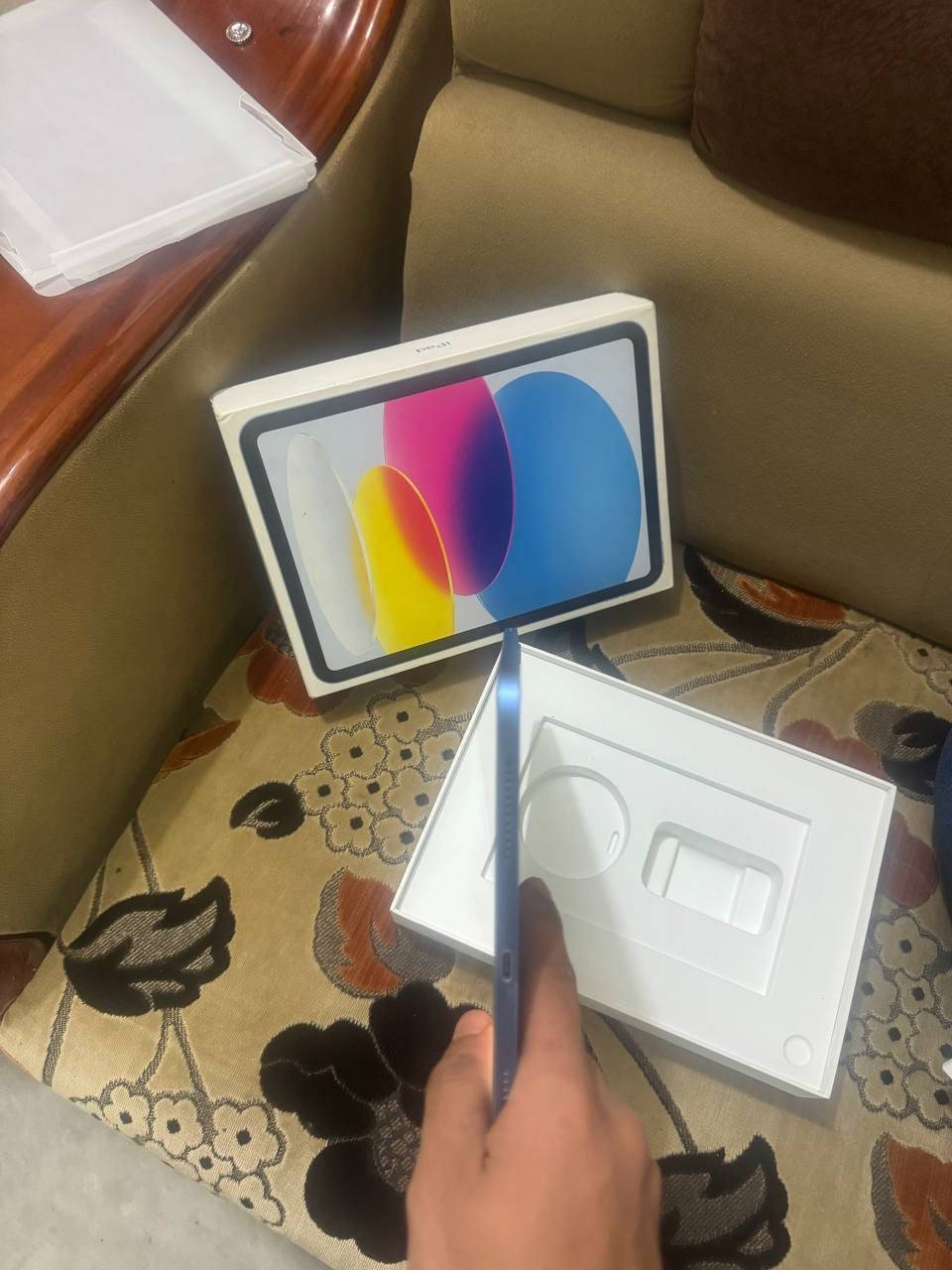 السلام عليكم ورحمة الله وبركاتة 
ايباد 10للبيع نضافته 96بل ميه 
بل كارتونه ملتحقاته شاحنه بس 
مراوس ب11برو ماكس او بيع السعر 400 وبي مجال 
العنوان بغداد الدوره (الي يحب موجود خاص 24ساعه)


**إذا كنت صاحب هذا الإعلان وتريد حذفه لأي سبب، رجاءا أرسل رسالة إلى الدعم الفني**