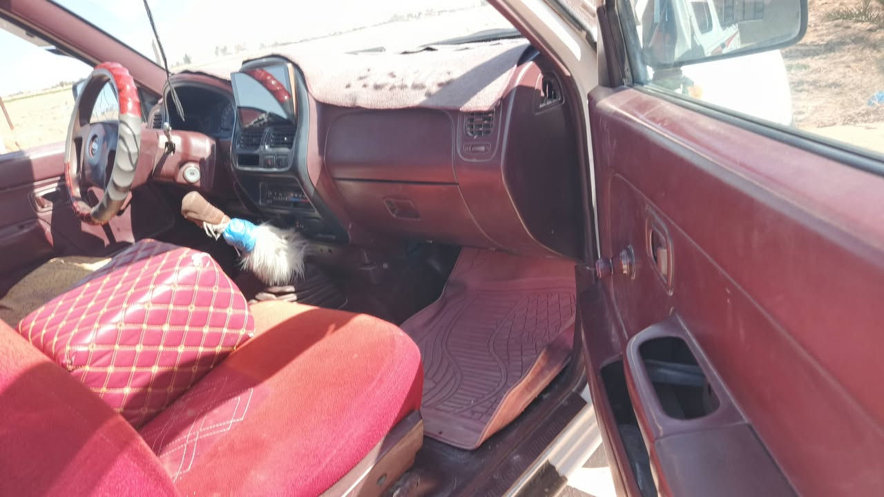 سلام عليكم نيسان للبيع موديل 2013 مكان النجف 
للستفسار الاتصال على الرقم
***********
