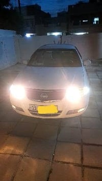 سيارة نيسان سني ٢٠٠٩كوري رقم بغداد بسمي كير محرك الغود شواصي كهربائيات...