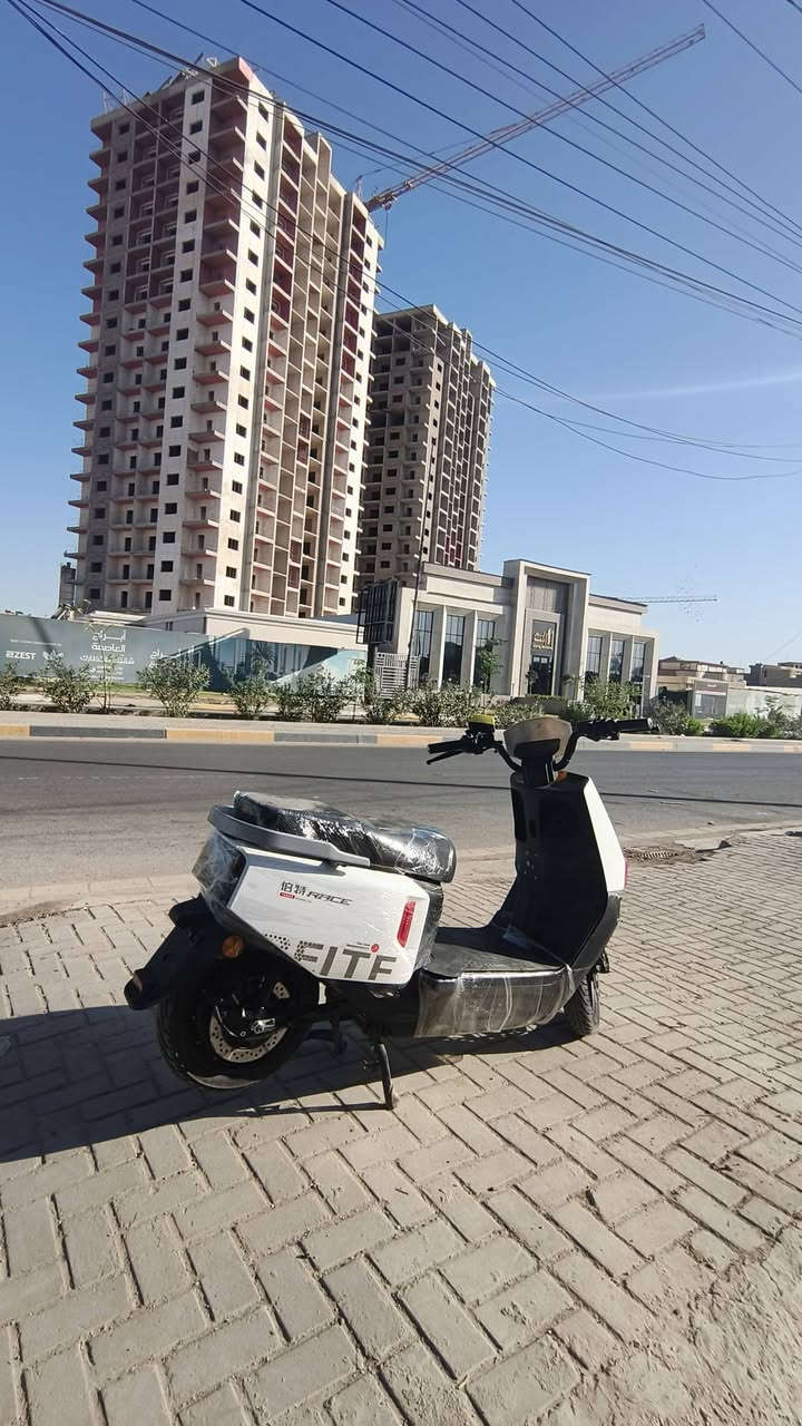 السلام عليكم دراجه للبيع تفاصيلها بل فيديو بطاريات زينات تمشي67 السعر عل هذا الرقم واتساب ***********
