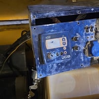 اللبيع مولد جديد ٨ كيفي او ربي مامشتقل بل عراق سعر ١٥ وبي مجال ٠٧٨١٧٧٣...