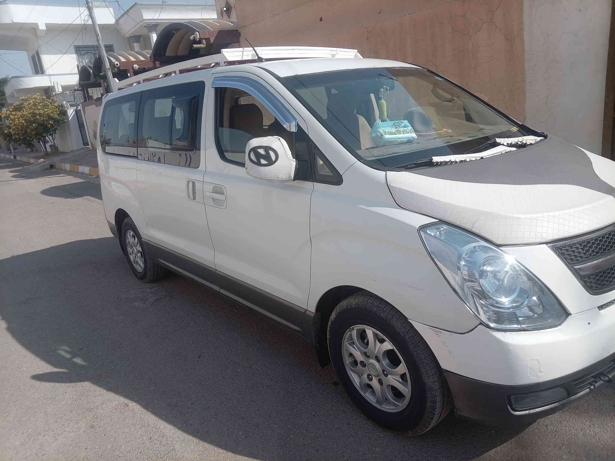 سلام عليكم للبيع استاركس موديل ٢٠١٢ رقم نينوى انكليزي مشروع وطني شرط تحويل كير محرك اكسل تبريد كله نضيف سعره ١٤٥ بيه مجال مكان سياره صلاح الدين الطوز لاستفسار ***********
