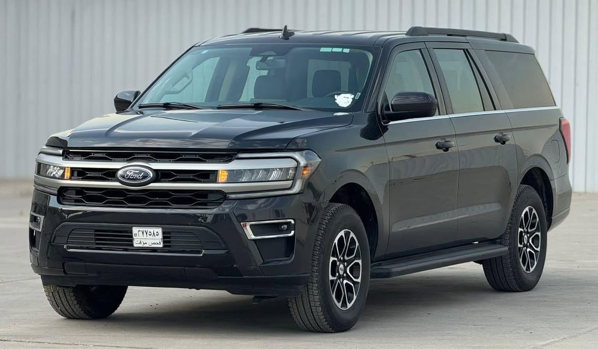 فورد اكسبدشن 2024 XLT
🟢 Ford Expedition 2024 Xlt MAX

حجم المحرك V6 سلندر (3.5L) توربو
عداد المسافة 300 ميل / زيرو 
عدد المقاعد 7 راكب

🔴 المواصفات : فول عدا الفتحة
بصمة تشغيل - بصمة ابواب- تشغيل عن بعد- صندوق شفط كهربائي- رادار امامي (تحديد مسار)- رادار جانبي (نقاط عمياء)
رادار خلفي (التحذير من الاصطدام) -تحكم وضعيات القيادة Drive modes - شاحن موبايل Wireless 
كشنات جلد- كشنات تدفئة+ تبريد
كشنات خلفية تدفئة 
سستم سماعات Bang&Olefsen
تحكمات - اوتو بارك Auto Park - اوتو ستارت Auto Start
اوتو ستوب Auto Stop- اوتو هولد Auto Hold
منافذ AUX+USB- مانع انزلاق+ABS
وبقية المواصفات المعروفة
———————-
بيها تبديل بنيد وجاملغ  صور الحادث بالمنشور
السعر : 285 ورقة
للاستفسار اتصل
***********
