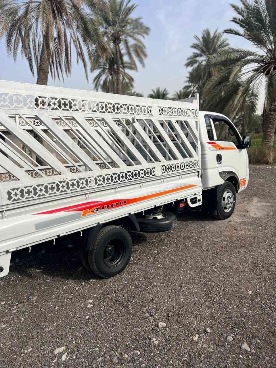 سلام عليكم كيا فحل موديل ٢٠١٠ بغداد انكليزي جاهزه تحويل ثاني يوم  اتصال ***********
