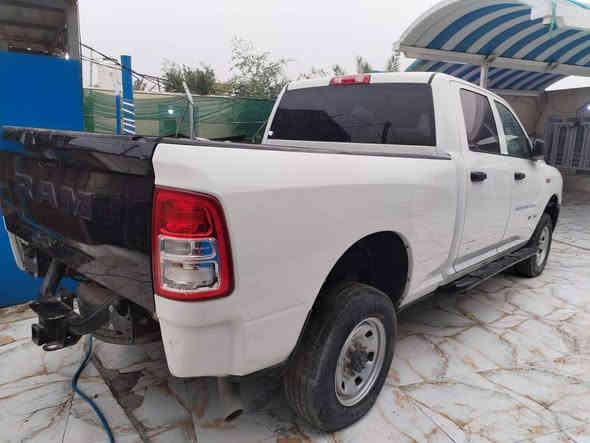 رام موديل 2022 
هاذه رقم الشاصي اليريد يعرف حادثهة
ثمانيه سلندر 6400
بدون رقم بس ترقم 
السعر 190$$ او مراوس حسب القناعه 
للعلم اني مجرد انشر اليحب يستفسر عن السياره الرقم بي وتساب بي كلشي بس اتصل 
العنوان العماره رقم الهاتف ***********
