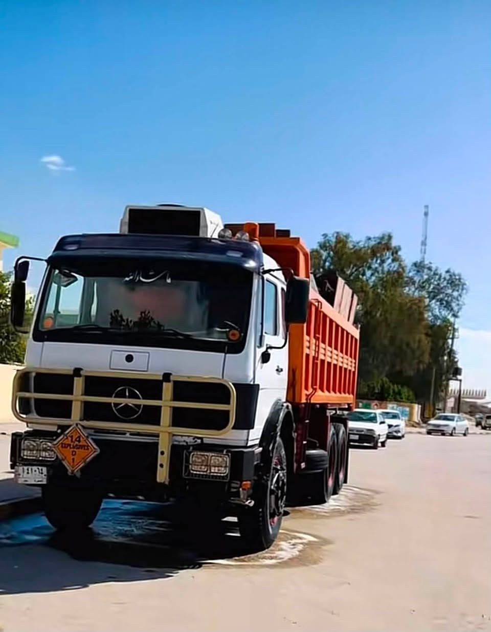 سياره البي البيع عنوان النجف 
‭***********‬
