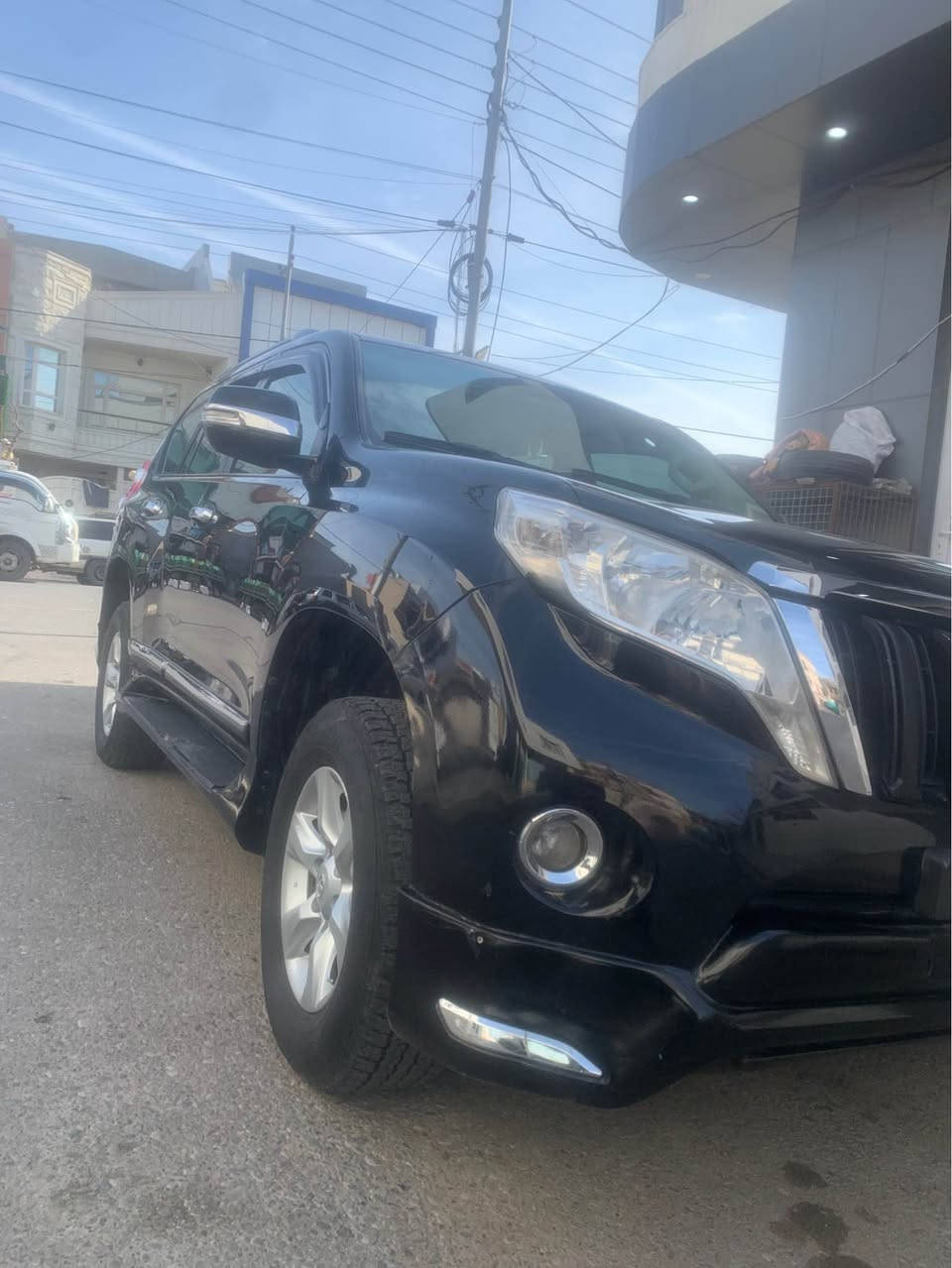 برادو
موديل ٢٠١١
كراوةتة ٢٠١٦
سةيارةكة كلينة 
واتة بي سبوغة
بةناو خومة
سةنةوي بةسةر جوة
سةيارةكة خةليجية 
سفري ئيرةية
ناو زةرد 
شاشة ئايباد 
تبريد مةركةزي 
دةبل اكسل 
گير توماتيك
سةيارةكة دةعامي بو دةعامي بةشةرتة 
يةك دينار مةسرةفي تيدا نية 
گير مةكينةو ئةكسل و تةقة و رةقة و تةبريد و دارو بةردي بةشةرتة 
٥وةرةقةش غرامةي لةسةرة 
دواي مةعمةلة بوت دةگةرينمةوة
نرخي ١٩٥وةرةقة 
مةجالةكي كةمي برايانة
*********** أربيل, العراق
