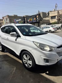 توسان 2013 رقم بغداد بأسمي  خليجي محرك 2000 دوش شاشة كاميرا خلفية منظو...