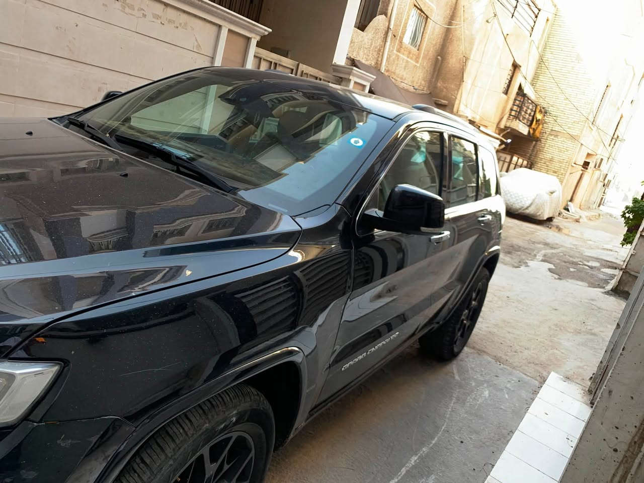 جيب لاريدو شيروكي📍
موديل2016📍📍📍
محرك 8 سلندر 📍📍📍
فول مواصفات 
سياره نضافه 100/100 
سعر خاص 
رقم ***********
بغداد
