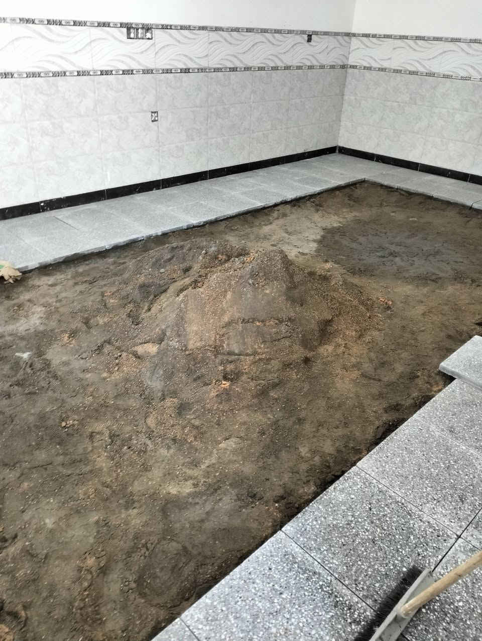 خلفه سيراميك جدران ارظيه بورسلين كاشي بايات   ***********     ***********
