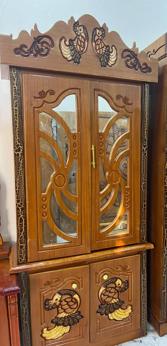 كنتور ابو السته تزكام سعره 325 الف
 وزاويه سعره 75 الف عنوان ناصريه منطقة السبل الاتصال 

***********
