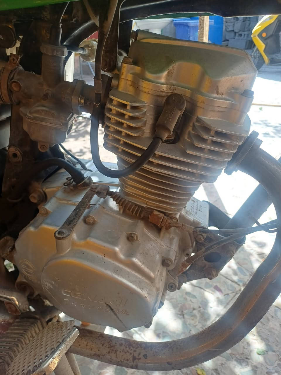 سلام عليكم دراجه أوراق البيع محركهه برغي مامفتوح بيه مكان بصره كرمه علي سعر 750رقم ***********
