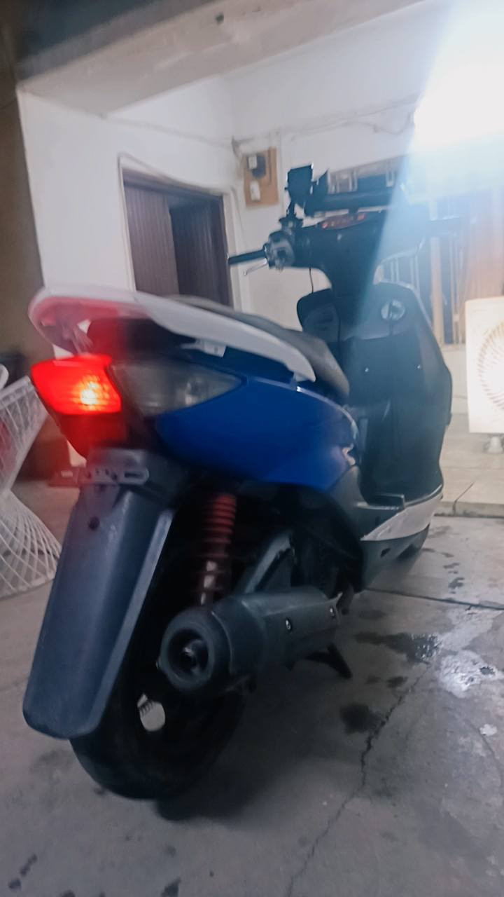 السلام عليكم
دراجه سكنس نثيه للبيع 
المكينه مجفته وخير من الله وصوتها ناعم 
نكره سلف تشتغل 
سعر ٤٥٠ وبيها مجال 
المكان بغداد الكرخ 
للاستفسار ***********
