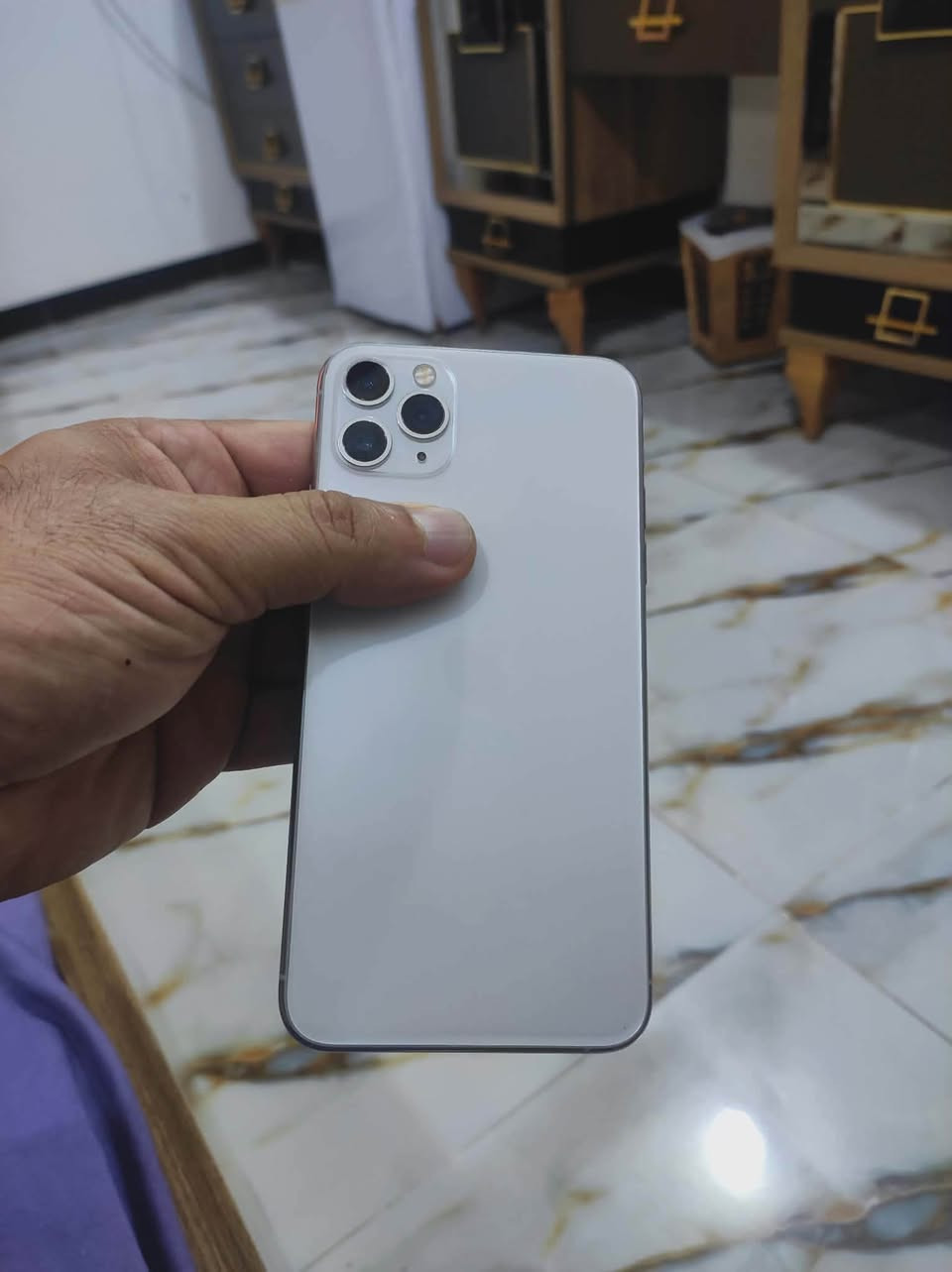 للبيع أو مراوس ***********
آيفون 11 برو ماكس جهاز فول كله جديد مبدل شهاشه بطاريه أصليات  //.🔋 بطاريه 79 //   ذاكره 64. جهاز جديد 

للبيع أو مراوس 

السعر 165 قفل قفل 

🔴🔴فقط من تريد تفرمت يطلب كلمه سر وناسينهة ابيعه على وضعه من تريد تنزل ينزل كلشي 

مكاني شهربان الاحمر قرب ملعب الاحمر 

للاتصال ***********
