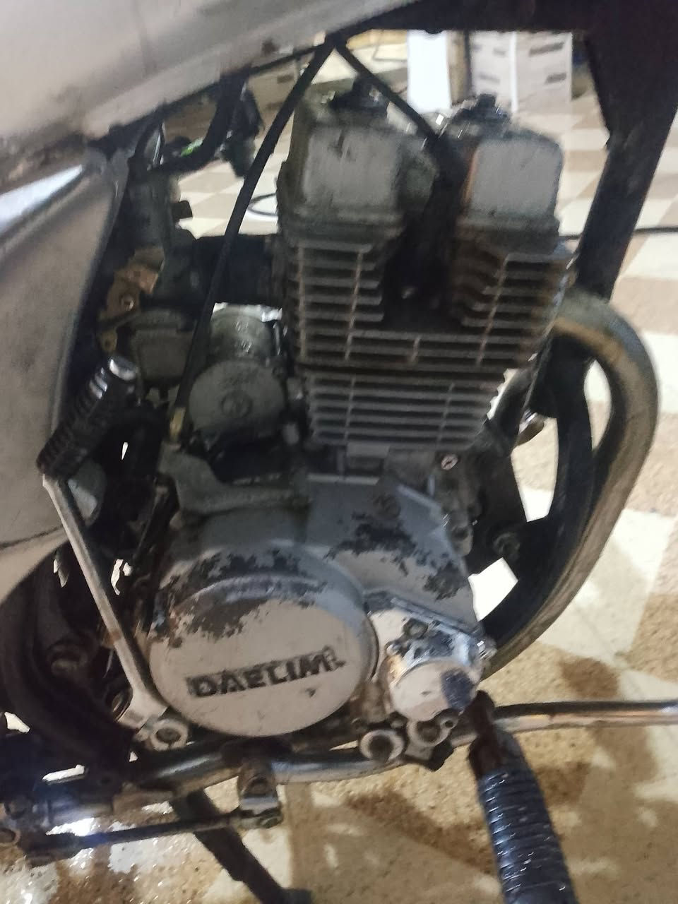 سلام عليكم ماطور دايلم للبيع كهربائيت شخاله محرك نضيف لاتنقيص ولاتبخير مكفول السعر 350 وبي مجال اتصل ودلل بس الشراي يتصل ***********
