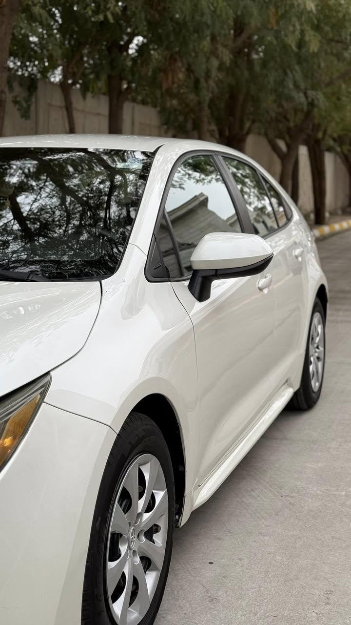 كورلا للبيع 2022
لون ابيض صدفي 

5YFEPMAE1MP199638

ماشية 60 الف كيلو 
موصفات LE
داخل لونين بيجي ورصاصي
فول تحكم ستيرن 
مانع انزلاق 
اوتو هولد 
لايتات ليد زنون عالي اوتو 
رادار تصادم 
تحديد مسار 
ضرر جامرلخ وبنيد صبغ بدون دواخل 
بدنه لغد شاصي ايرباك مكفولة 
مكاني كركوك وبيها بطاقة بانزين مرقمة باسمي 
سعرها 170 
رقم التلفون ***********
