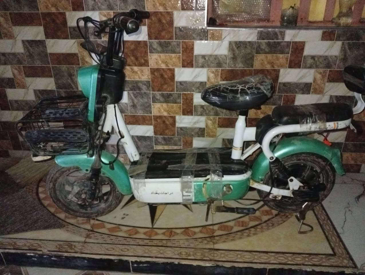 السلام عليكم للبيع بايسكل شحن كامل مابي اي نقص السعر 100:"الاستفسار" ***********
