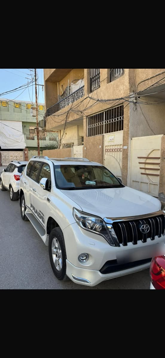 السلام عليكم للبيع برادو موديل ٢٠١٦ خليجي ساز فول السياره جديده طك كارتون رقم بغداد انكليزي مكفوله كفاله عامه 

السعر ٣٥٥ او بيه مجال 

للاستفسار ***********
