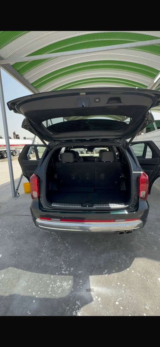 السلام عليكم
(بلاسايد ٢٠٢٣امريكي لون زيتوني

عداد المسافه49km الف

فول مواصفات اعلى فئه بيهن كالكرافي

- رقم بغداد بأسمي

- شاشة عرض(داتا شو)

- المحرك3/800     <كير ومحرك مكفول

- بصمة تشغيل  +تشغيل عن بعد+تحريك ذاتي 

- بانوراما سقف ‘ كنتاره

-فتحة سقف عدد ٢

-سماعات من شركة هارمن كاردن  

-رادار امامي  + خلفي+رادار جانبي  

-حساسات امامي + خلفي

-  كامرات عدد5  360 درجة  

-  كشنات كهربائي تدفئة وتبريد خزن ميموري 

- كشنات جلد ملكي+٧ راكب قلاب كهرابائي 

- انارة داخليه (محيطيه) + انارة دشبول لد 

- بردات جانبية

- تبريد مركزي امامي + خلفي منفصل التحكم

-تحكم ستيرن + شفتات

- تدفئة ستيرن 

- مرايا هيتر + تعتيم 

- صندوق كهربائي شفط

- وضعيات قيادة  ) فورويل 4X4

- اوتو هولد + نقطة عمياء 

- سايد بريك بصمة + مثبت سرعة

- شحن لاسلكي 

- إشارات بالمرايا  + إشارات جانبيه

- اوتو بريك 

- تحديد مسار

-شاشة ديجتال كبيرة

-تشغيل عن بعد .

- نظام مانع انزلاق 

- نظام نزول منحدرات 

كشنات Vip منفصل 

والكثير من المواصفات لم تذكر بعد .

   (حادث بنيد فقط )  **

مكاني بابل 

الاستفسار***********
