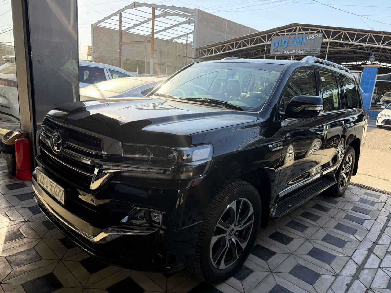 -----------------------------------------------------------------------------
سلام عليكم 🤍
نكدر نوفرلك فرص بيع اكثر السيارتك اما تنباع نشر على مواقع التواصل اما تنباع بدون نشر حسب السياره ... 
اخذ عموله من الطرفين البايع والمشتري بعد اتفاق البأع والشاري
ما عليك بس ادزلي صور السياره وتفاصيله للتواصل 
***********
-----------------------------------------------------------------------------
لاند كروز مديل 2020 ماشيه 135 حقيقي السياره مواصفات كويتيه تجي 8 سلندر مو 6 داخل مشمشي بلاد مو تلبيس السياره مكانه بغداد المنصور السعر خاص رجائاً للتواصل ***********
