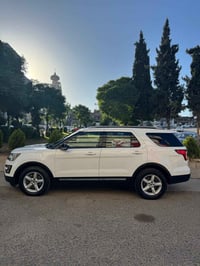 اكسبلورر • ٢٠١٧ • ٧٠٠٠٠ كم