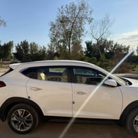 اخوان رمضان كريم عليكم توسان 2018 ماشي 122 الف استخدام شخصي سياره حلوه...