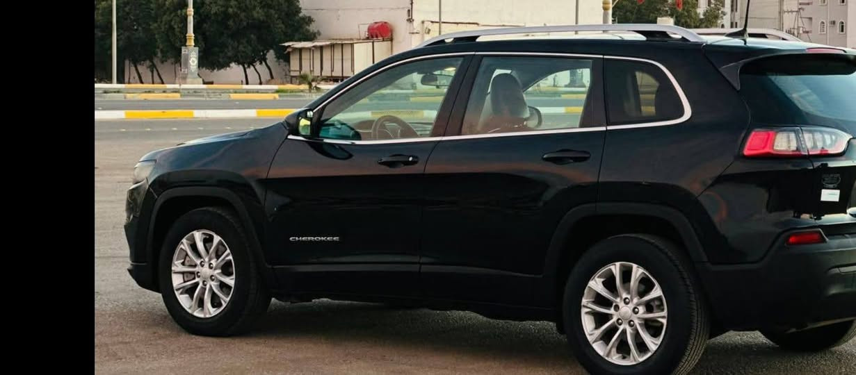 السلام عليكم جيب بزون موديل 19 حادث بنيد امبدل وجاملغين صبغ ماشيه 40
رقم بغداد بسمي سياره جاهزة من الكير والمكينه وتبريد وصدر مكاني بغداد حي الجهاد الاستفسار الاتصال على الرقم ***********
