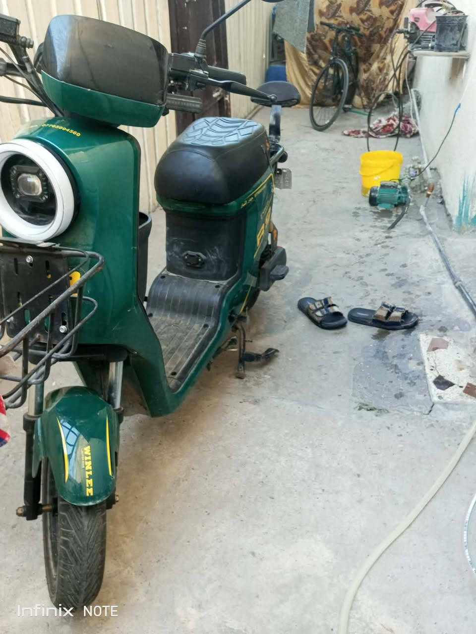 السلام عليكم دراجه شحن موديل 25 R 9 للبيع سعر 350 مكان الدوره ابو تشير ***********
