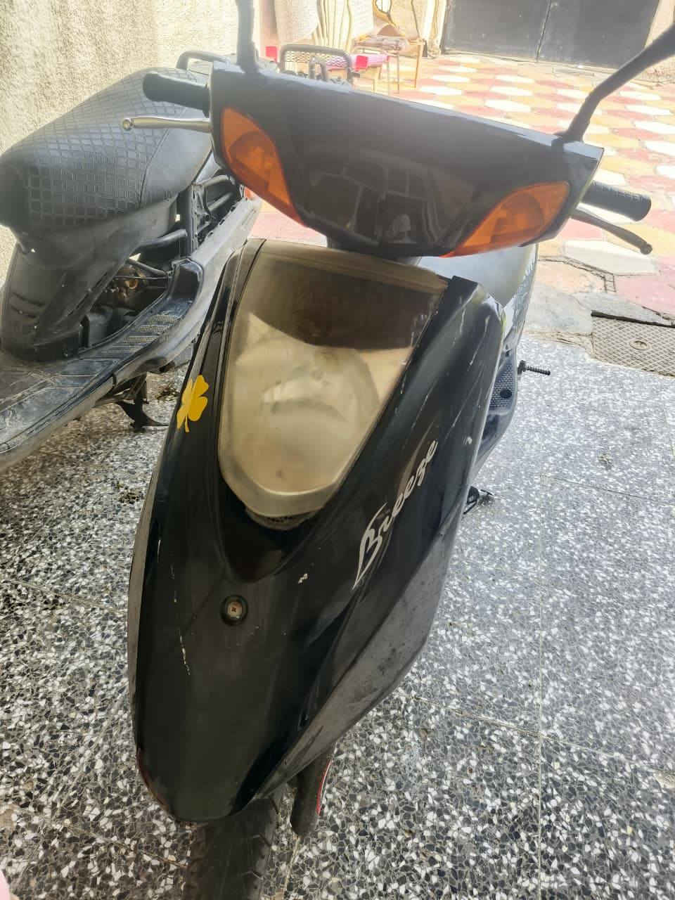 سلام عليكم دراجات فضائي ١٠٠ فراشه +عدد ٢ 
ابريز دراجه خير من الله 
رقمي ***********
اتصل وبيك خير وتدلل
