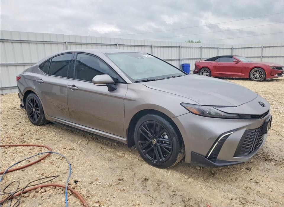 ♦️شركة النخبة - ELITE للمزادات وتجارة السيارات♦️

🔸السلام عليكم ..
♦️نوع السيارة …
♦️TOYOTA - CAMRY - SE - 2025♦️

♦️تاريخ المزايدة غداً الثلاثاء بعد الخامسة مسائاً
♦️2026 - 5 - 12

🔸عداد المسافات - 13 الف ميل فقط .
🔸الاسطوانات - 4 سلندر .
🔸حجم المحرك - 2.5 .
🔸الوقود - هايبرد .

♦️الأضرار  :- حسب الصور المرفقة

🔸للدخول الى المزاد او شراء سيارة
🔸او اي استفسار يرجى التواصل مع …

♦️شركة الخبة - ELITEللمزادات وتجارة السيارات♦️

🔹عثمان الناصر - ‭0774 810 7610‬

📍صلاح الدين - قضاء العلم - قيصرية الخالد📍
