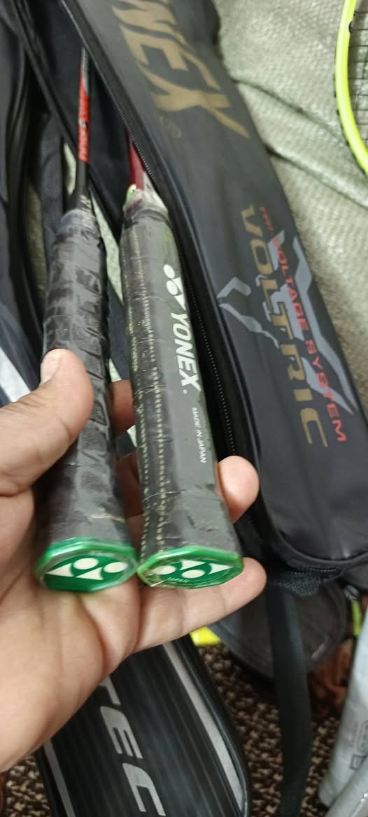 مضارب امزون ب ٦٦ الف مع التوصيل مختومات ماركة امزون هذا الي مأشر بالصورة معوج بس ابيعهم كلهم لاتراسلني على مفرد


**إذا كنت صاحب هذا الإعلان وتريد حذفه لأي سبب، رجاءا أرسل رسالة إلى الدعم الفني**