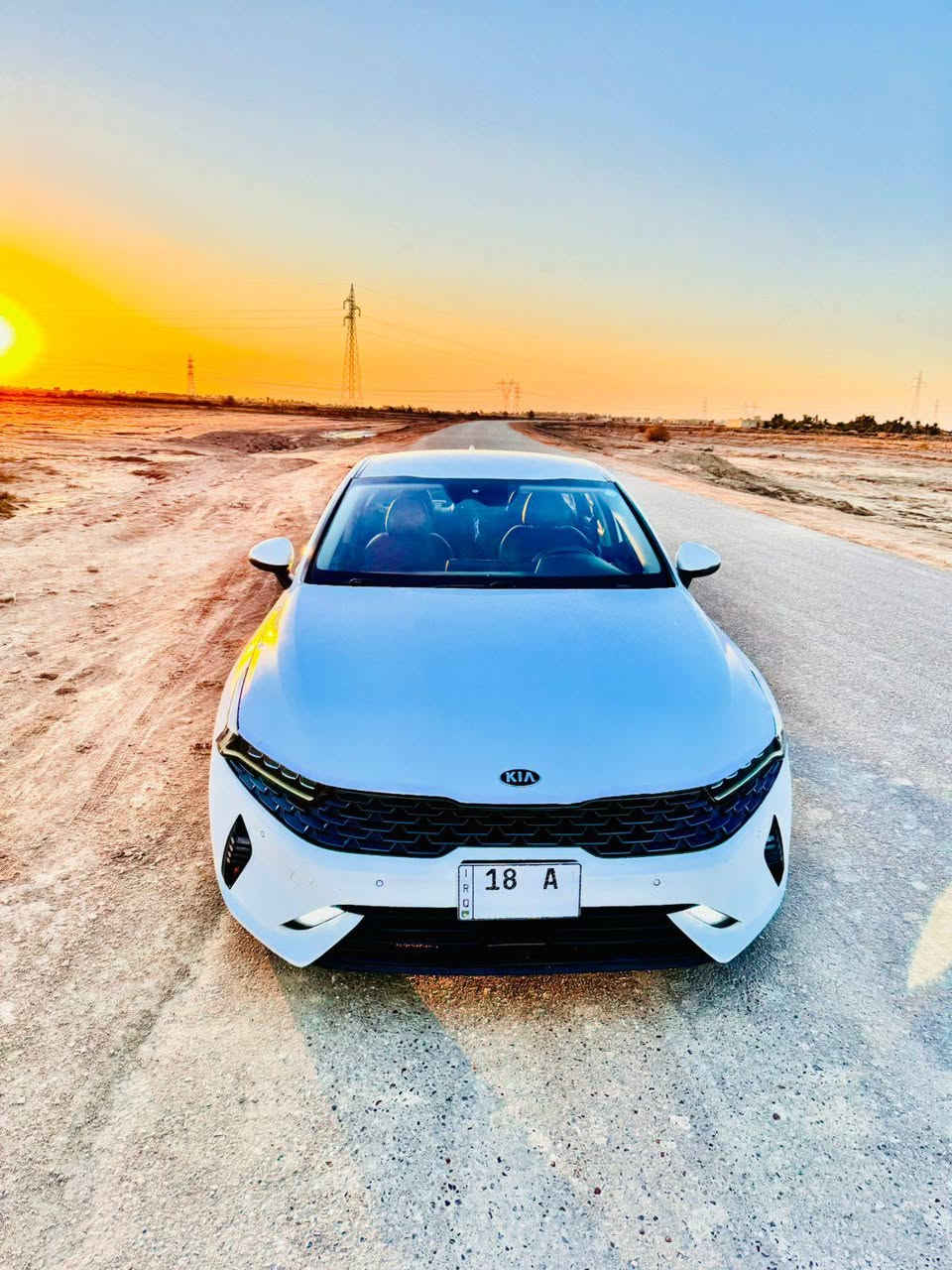 KIA K5 2021
كي فايف موديل  2021  رقم بابل الدولي بأسمي موصفات الشركه الدوليه مكفوله محرك ٢٠٠٠ حلوه السياره وجاهزه مابيه نقص للإستفسار *********** مكاني الديوانية
