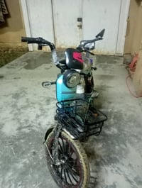 شاحن بطاريات • بعدة جديدة • بيه مجال