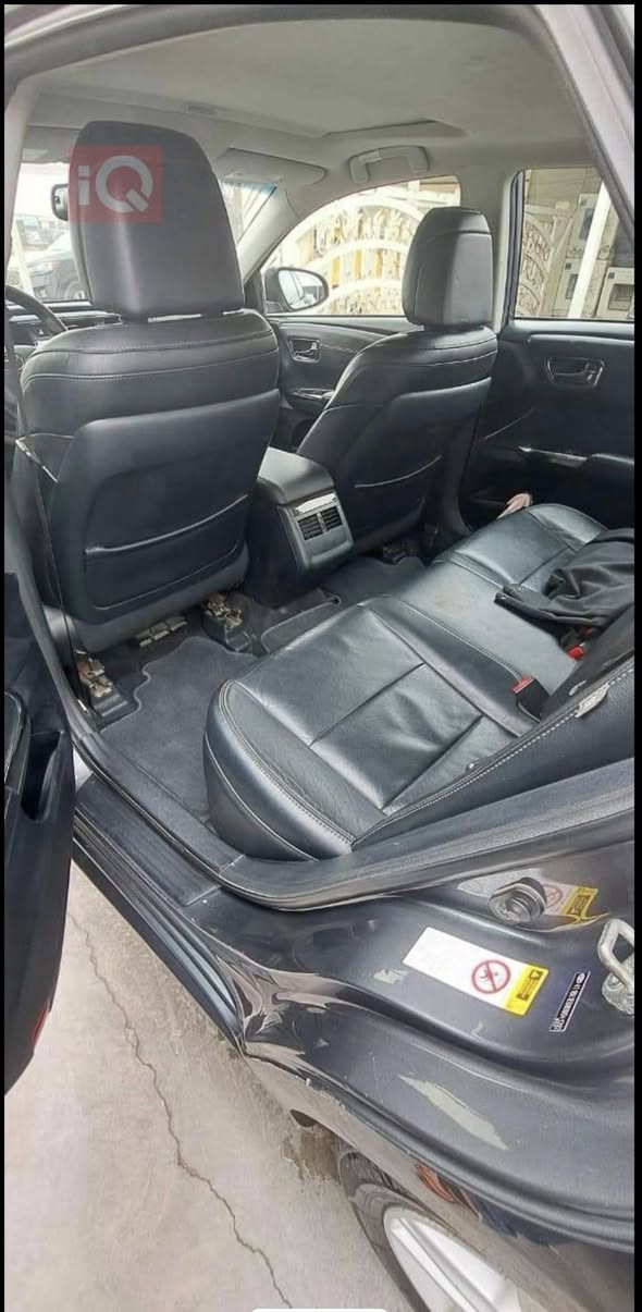 السلام عليكم
Toyata avalon 2013
للبيع السياره فئه xle
وارد امريكي كلين تايتل مكفوله من الدعاميه للدعاميه حادثهه
فقط بيهه بارد بجم مكان ما بيهه اي قطعه صبغ مواصفات
ال xle معروفه بصمه تشغيل
مقاعد كهرباء مقاعد تدفئه و فتحه سقف
سعر السياره 150 و بيهه مجال
بسيط
السياره ماشيه ١٨٠ الف كيلومتر
نقوصاتهه فقط صدر امامي و فيت بم السياره بيهه صوت
راجز

***********
