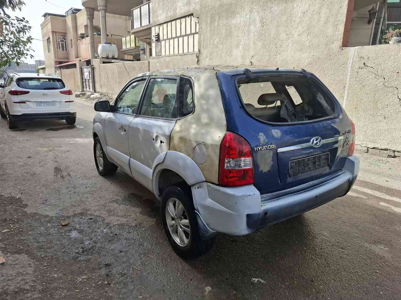 السلام عليكم توسان ٢٠٠٩ خليجي رقم قادسية مشروع وطني شرط التحويل بيها حادث مكفوله من الكلبه  ابيع ع هذا الوضع كير مكينه كهربائيات كله شغال شراي اتصل وتدلل ***********
