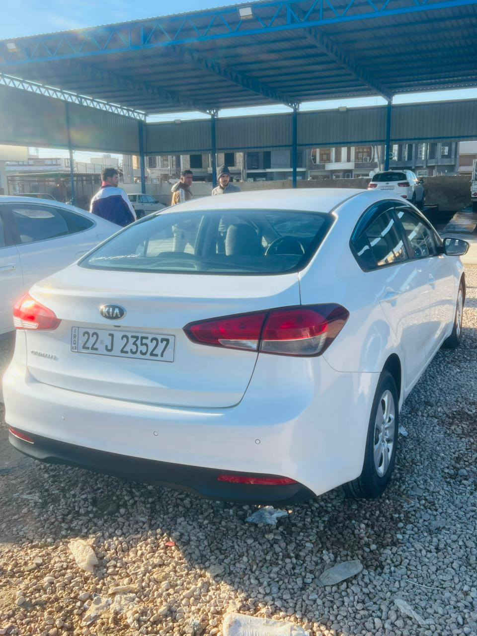 سيراتو موديل 2017 خليجي
مكينه 1600 ما مفتوحه كير  سياره جديده

حداديه تخم تاير جديد

صبغ الجاملغ خلفي بيه صبغ بدون دواخل 

وبنيد فتح براغي فقط السعر 128

رقم أربيل انكليزي سنويه 2030 

مكان ديوانيه ***********
