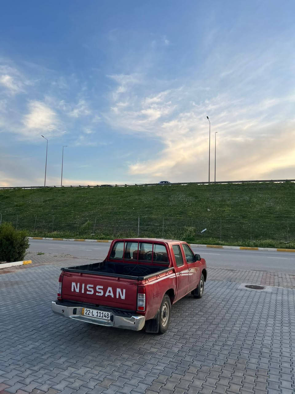 سلام عليكم نيسان پيكاب موديل ٢٠٠٩ياباني تحويل غرامه بشرط شاصي محرك تايرات صدر تبريت كاربايات كل بشرط سنوي سارلي ٣شهر ساقت هه زه فحص جديد تحويل نفس يوم  سياره رقم اربيل مكانها اربيل سبخ سياره سفحه بدون دواخل وبنيت جاملخ رقم *********** واتساب ***********٠سحر ٨٦
