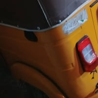 سلام وعليكم تكتك موديل 22رقم وسنويه بغداد مكلف بلنشر رقم صاحبه07708499...