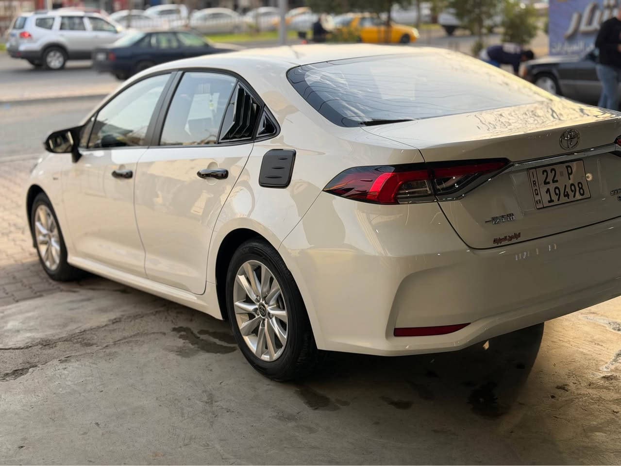 السلام عليكم 
كورلا 2025هايبرد تجميع صيني 
محرك 18شكل الخليجي 
ماشي 5000الف بعده صفر 
مواصفات السياره 
بصمه فتحه سقف 
تبريد قطعتين رادر 
كشنات جلد شحن تايبسي 
اشاير بلمري دبل بصمه مكان 
السياره كركوك سعره 166بيه مجال قليل 
*********** كركوك, العراق
