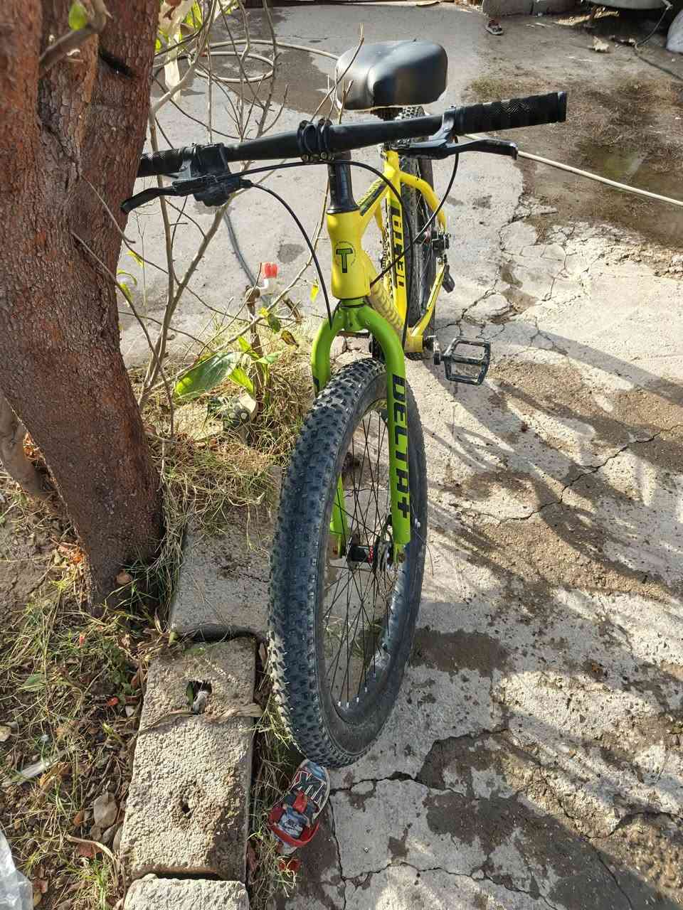 بايسكل دبابه اخو الجديد حجمه 28 مكاني بغداد مصفى الدوره السعر 230 الف وبي مجال لشراي هذا رقمي واتساب ***********
