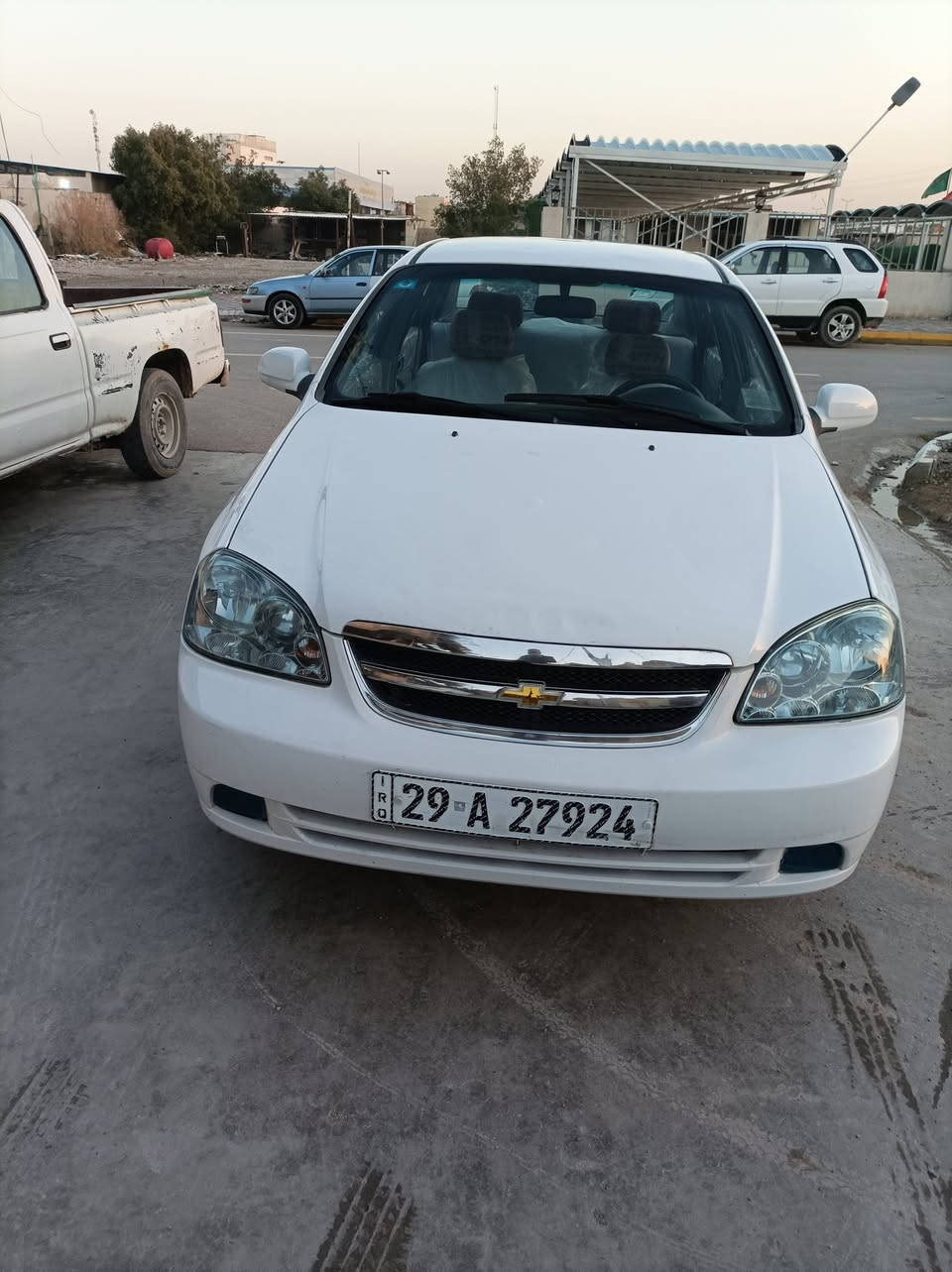 سياره جاهزه من مكينه وكير
وحداديه
رقم واسط دولي
سونار مرفق ويه الصور
مكان السياره واسط النعمانيه 
السعر 73وبيه مجال قليل
***********
