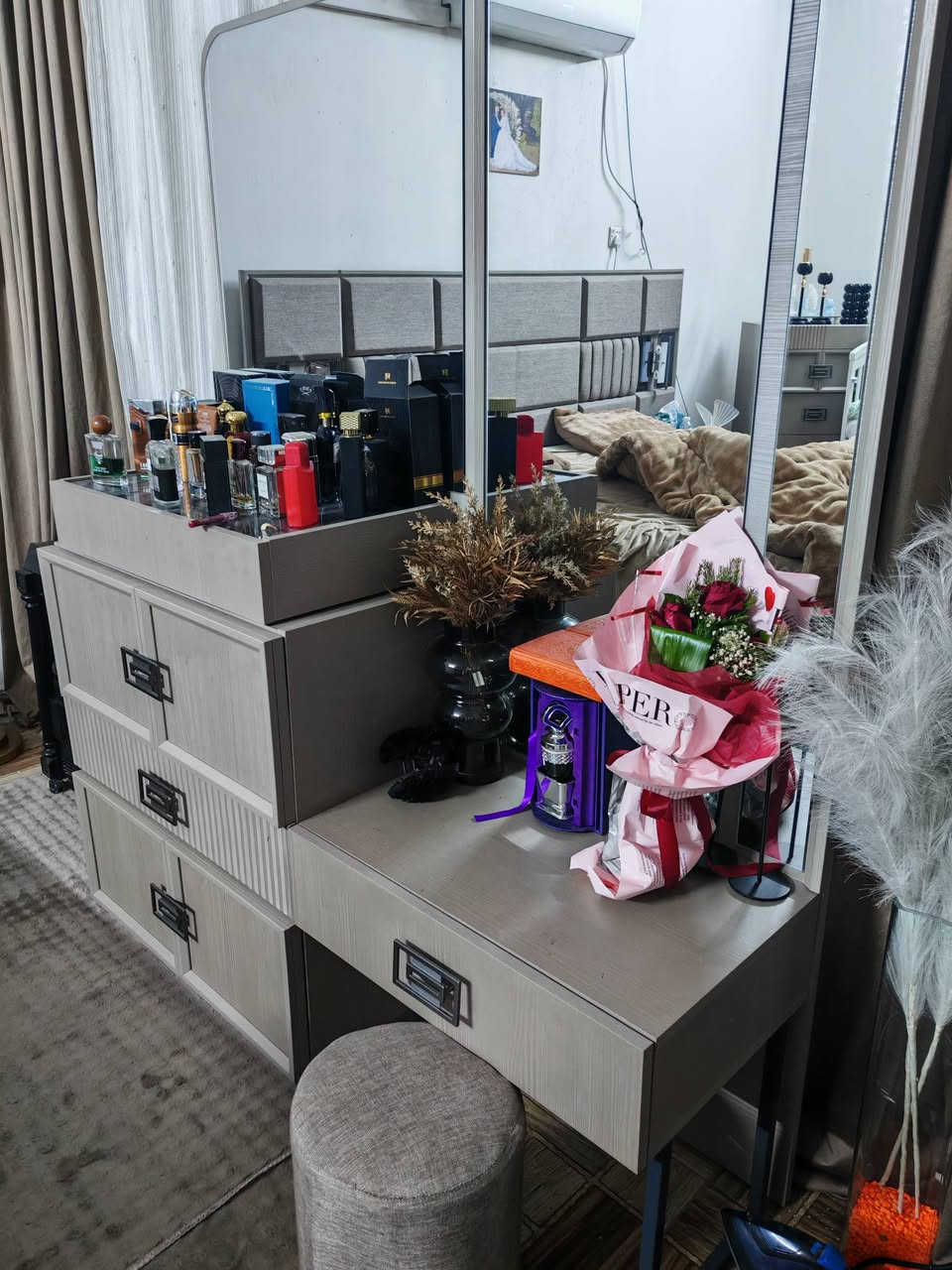 غرفه نوم تركي فول درجه اولى نظيفه حدا استخدام اقل ال 6 اشهر بعده حديده ماخذه بمليونين وربع 
مكفوله من كلشي كنتورين واحد بابين والثاني 6 بوب الاناره البراكيت والجكات كلشي بيه شغال مكاني بغداد الشرطه الرابعه السعر مليون شراي خاص


**إذا كنت صاحب هذا الإعلان وتريد حذفه لأي سبب، رجاءا أرسل رسالة إلى الدعم الفني**