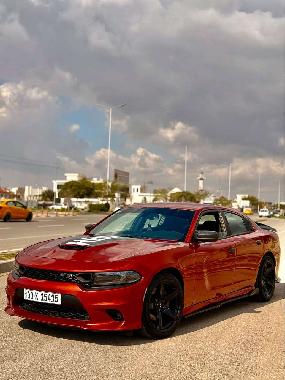 السلام عليكم 
جارجر (RT)
لون برتقالي مشمشي
السياره مشروع وطني بسمي 
كفاله من المسائلات القانونيه
موديل/2021
كشنات حضن 
كشن كهربائي 
شاشه كبيرة كربلاي 
شفتات ستيرن 
    سوبر ترك باك 
سياره عليها اضافات لحايه كاربون مرايات كاربون 
منضومه زينون ✨
ممشه السياره 170الف
سياره بل حقيقه احلا من صور  حادثها 6 قطع  
سياره خير من الله مراوس ويا سياره  اقتصادي كون
موديل 2018وفوك الاستفسار : ***********
ماموجود عل فيسبوك راسل واتس وتدلل كركوك, العراق
