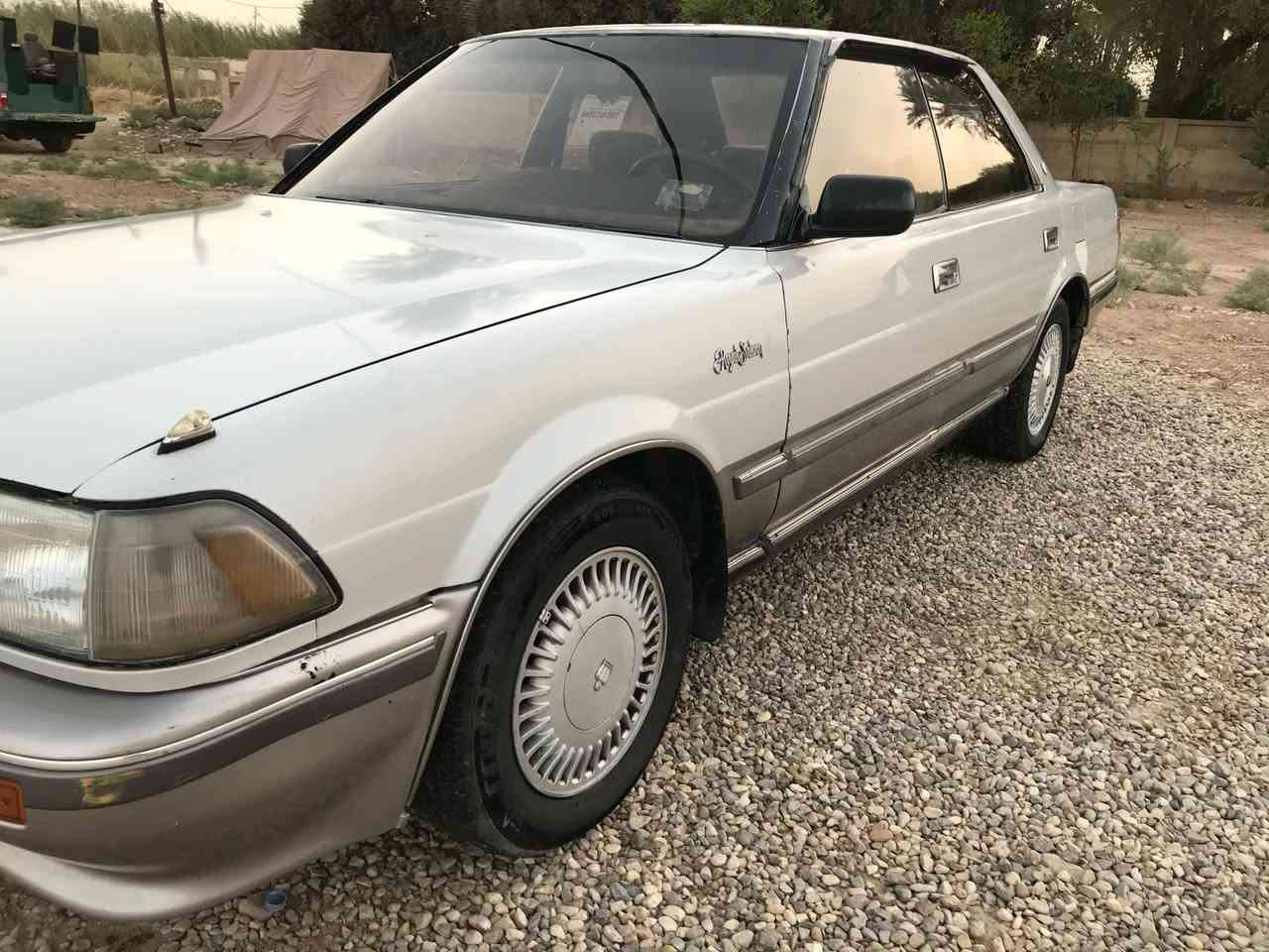 السلام عليكم عندي هارتوب رقم واسط السياره مكفوله من الظربه ماعدا الجاملغ الامامي وعندي اطخت طخه بسيطه بالابواب جهة الصدر بطاين جدد تبريد تختم تاير نظيفه السياره بس هذا الاسبوع علك عندي ولف ب ٣٢ وبيها مجال بسيط ***********
